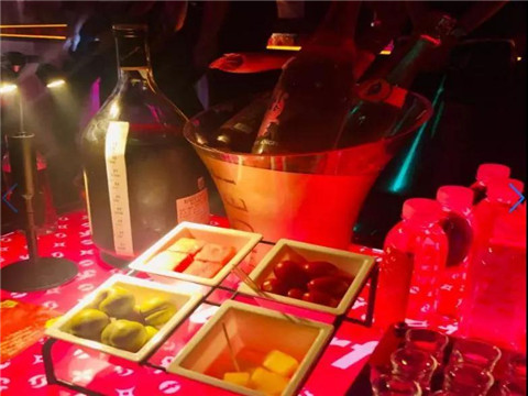 不谈恋爱只养鱼,因为她是女版海王啊第22张